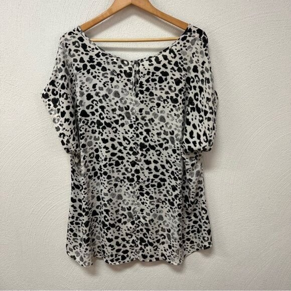Lane Bryant Loose Flowing Chetah Print Top Sz 18/20 - Picture 4 of 6